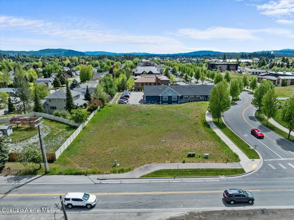 8776 N Wayne Drive Hayden ID 83835