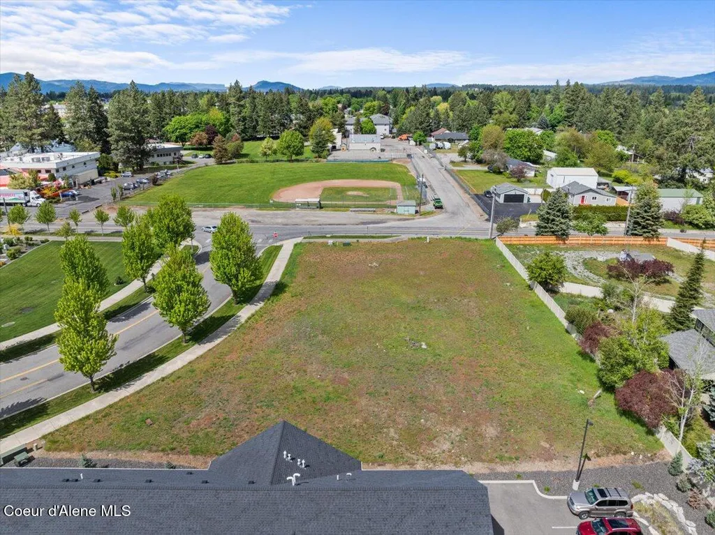 8776 N Wayne Drive Hayden ID 83835
