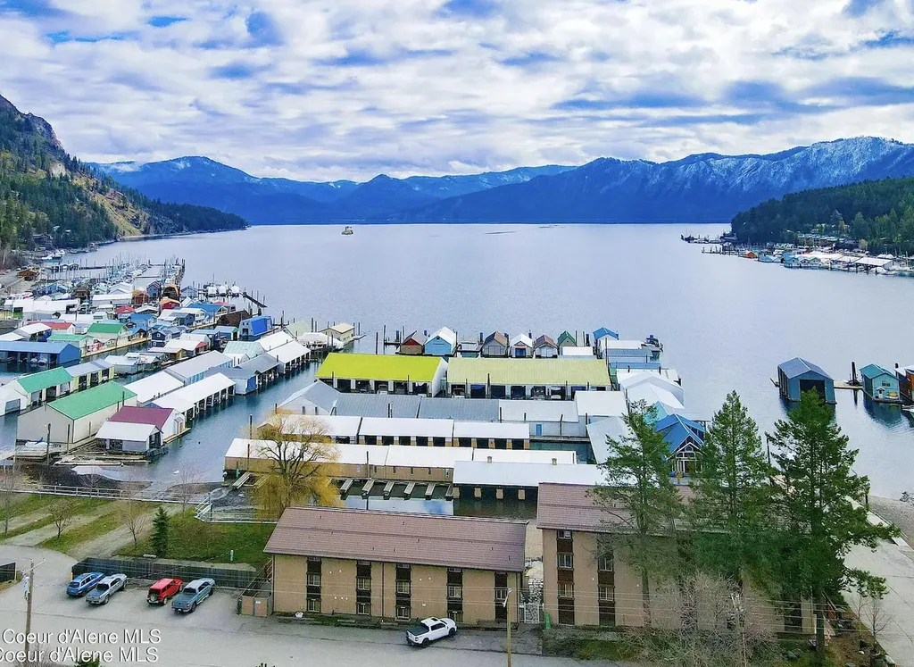 34152 Lakeside Avenue Bayview ID 83803