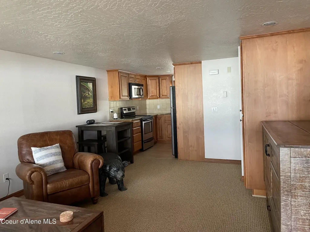 34152 Lakeside Avenue Bayview ID 83803