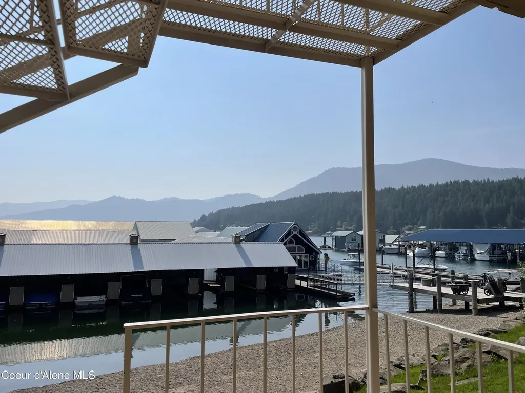 34152 Lakeside Avenue Bayview ID 83803