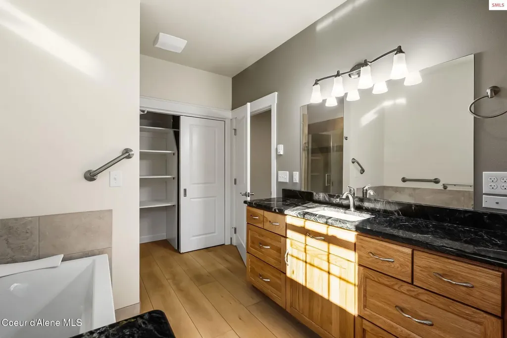 266 Syringa Heights Road Sandpoint ID 83864