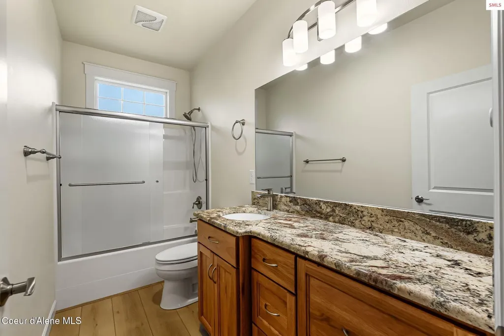 266 Syringa Heights Road Sandpoint ID 83864