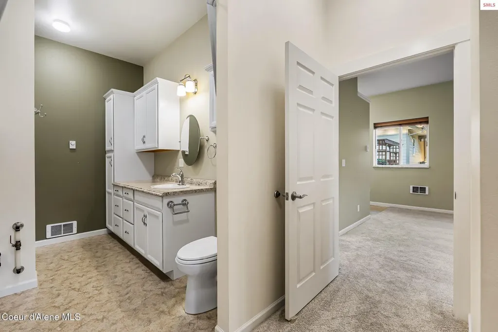 266 Syringa Heights Road Sandpoint ID 83864
