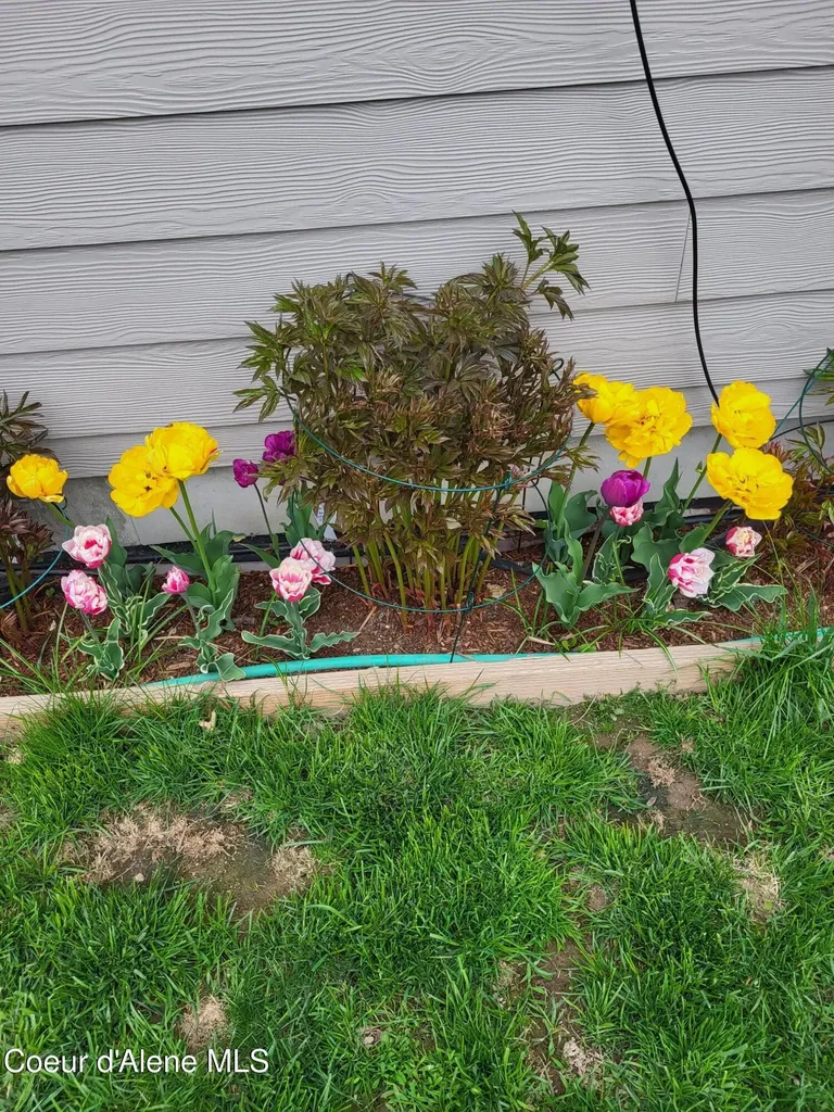 266 Syringa Heights Road Sandpoint ID 83864