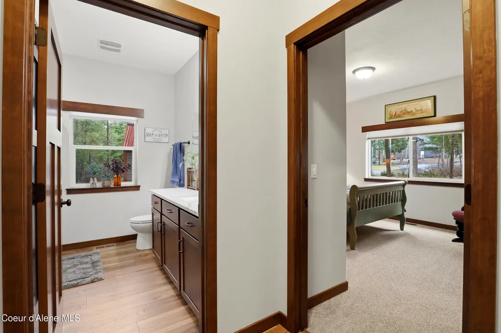 17953 W Sheltered Court Hauser ID 83854