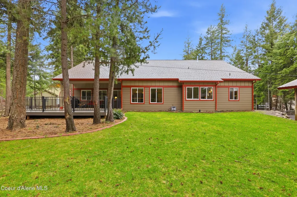 17953 W Sheltered Court Hauser ID 83854