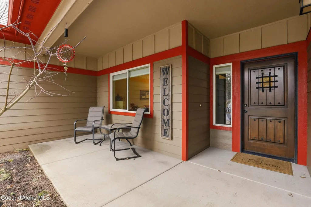 17953 W Sheltered Court Hauser ID 83854