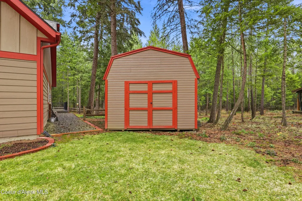 17953 W Sheltered Court Hauser ID 83854