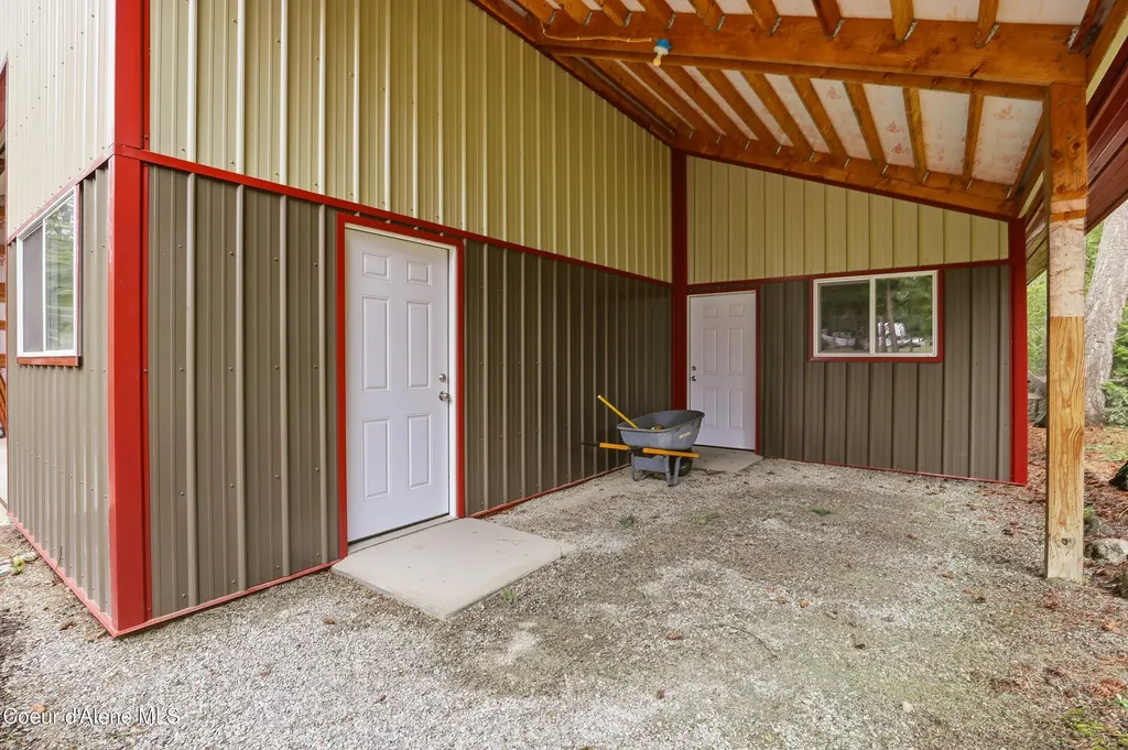 17953 W Sheltered Court Hauser ID 83854