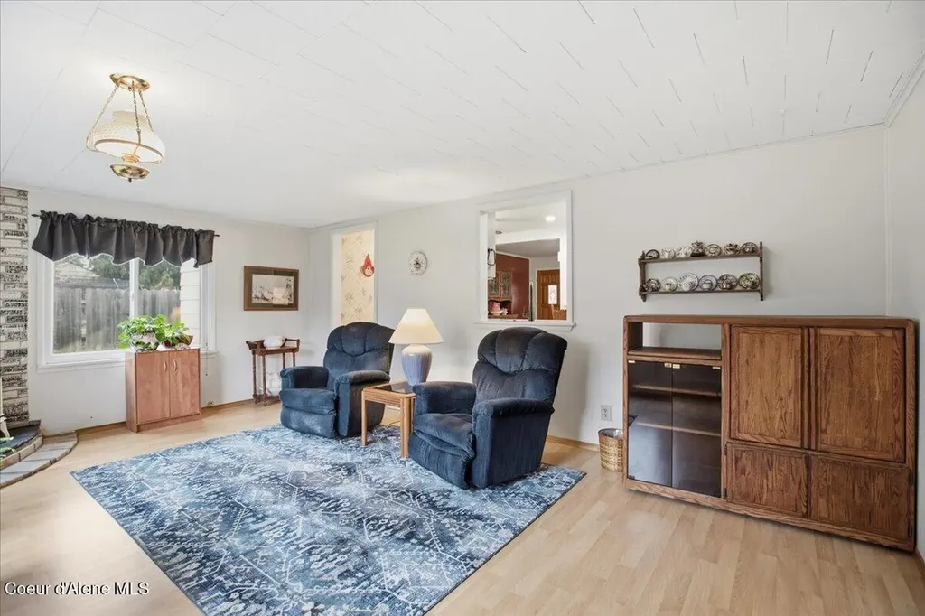9519 N Baack Road Hayden ID 83835