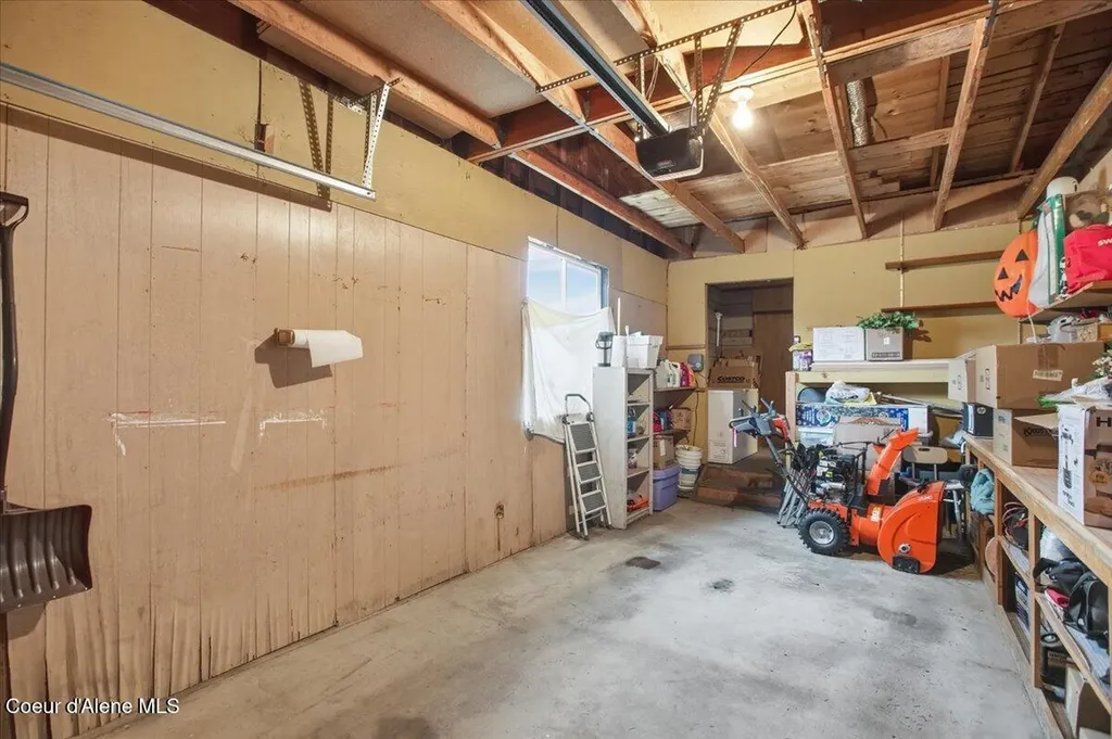9519 N Baack Road Hayden ID 83835