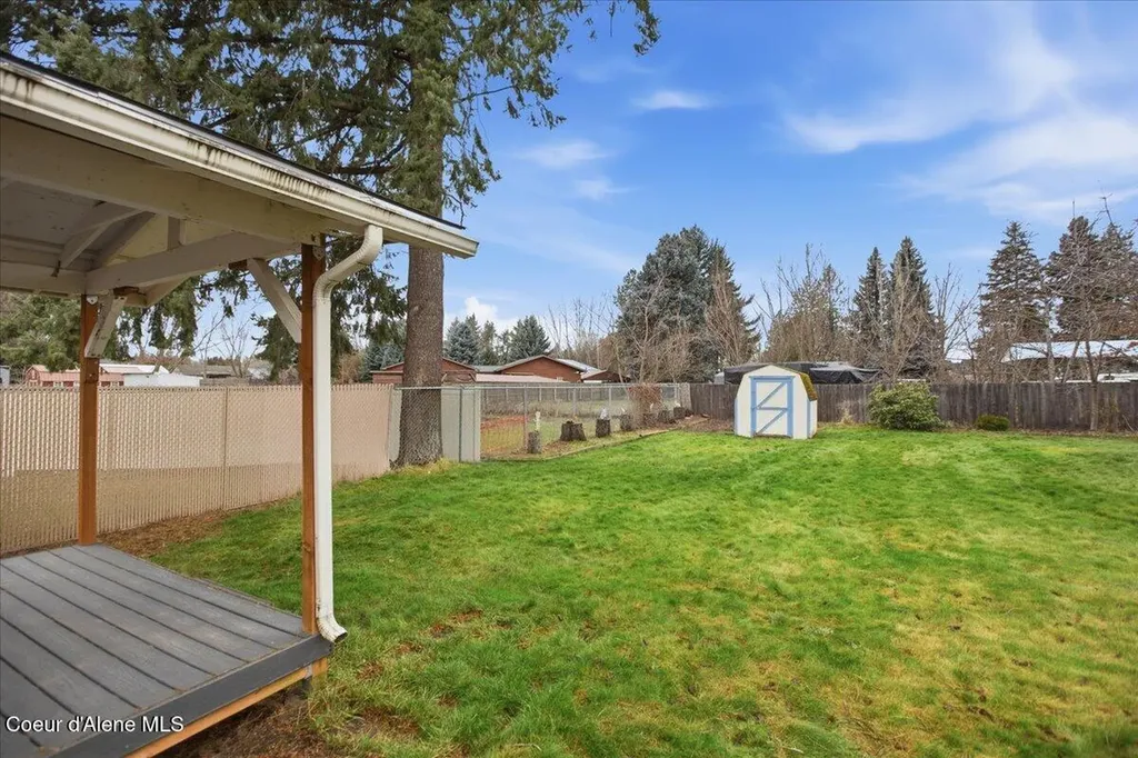 9519 N Baack Road Hayden ID 83835