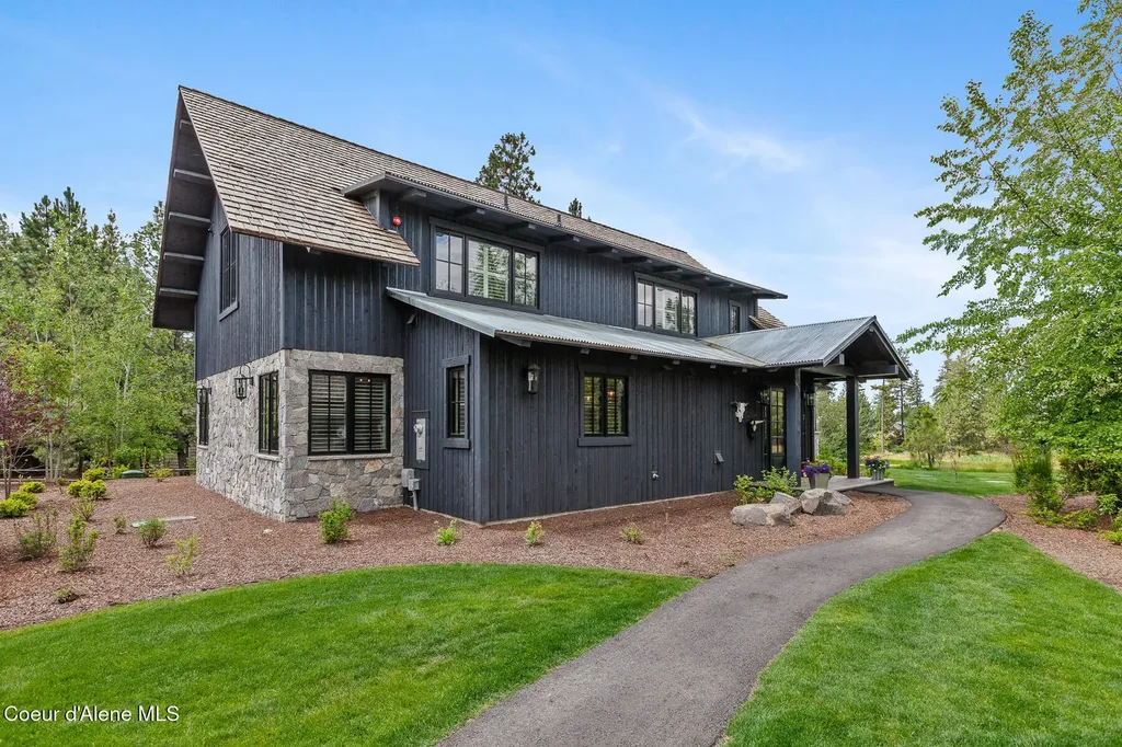 6431 S Settlers Pond Court Harrison ID 83833
