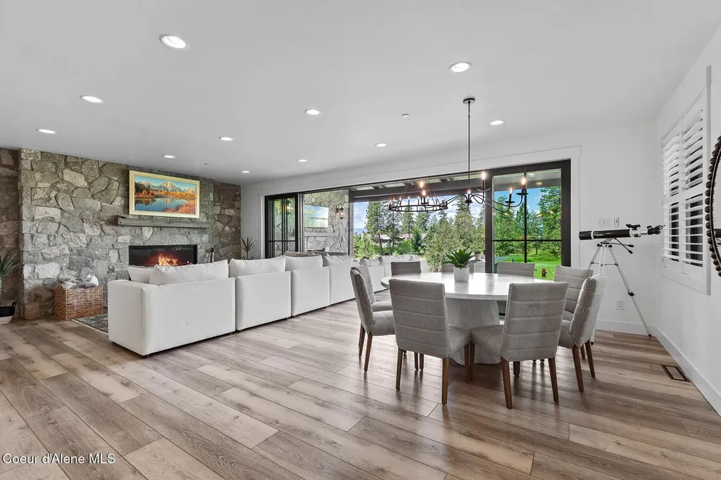 6431 S Settlers Pond Court Harrison ID 83833