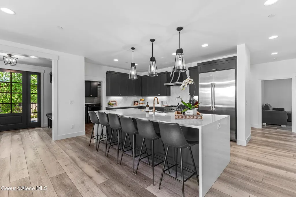 6431 S Settlers Pond Court Harrison ID 83833