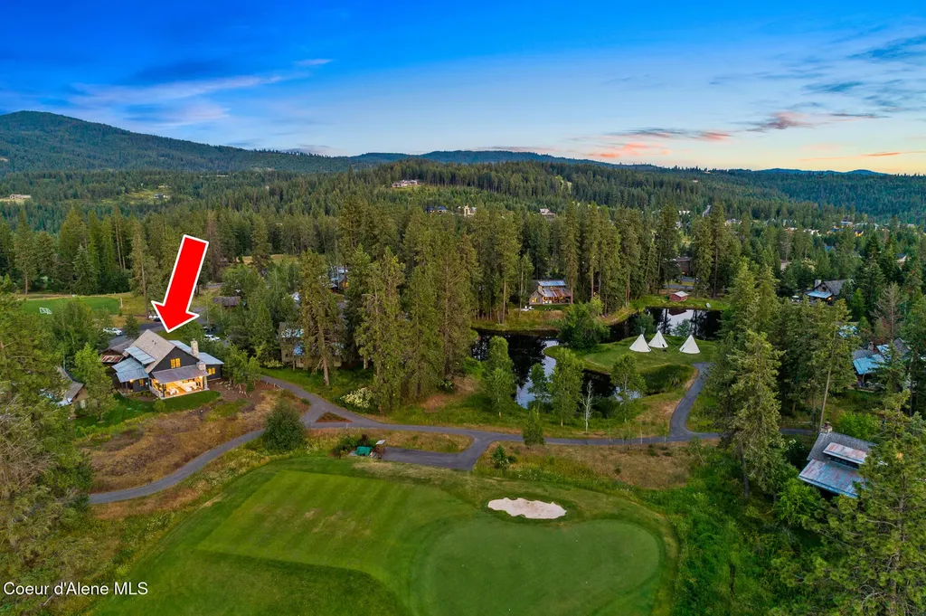 6431 S Settlers Pond Court Harrison ID 83833