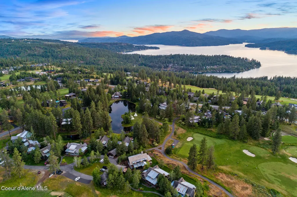 6431 S Settlers Pond Court Harrison ID 83833