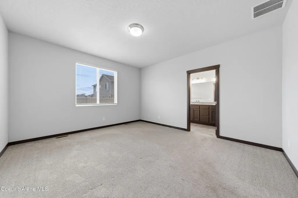 172 N Kirkwood Street Post Falls ID 83854