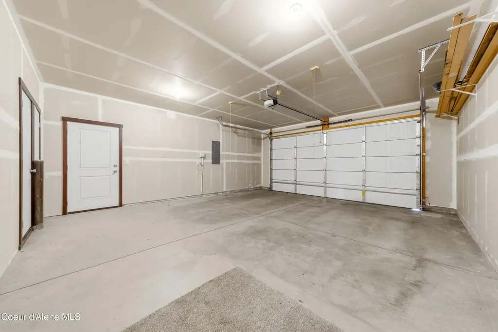 172 N Kirkwood Street Post Falls ID 83854