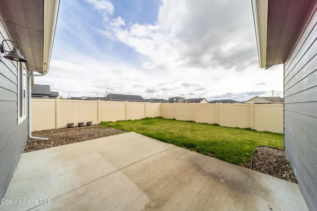 172 N Kirkwood Street Post Falls ID 83854