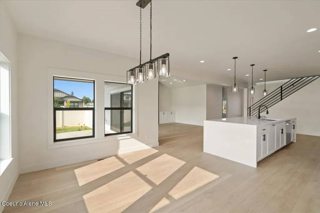 9262 N Secretariat Lane Hayden ID 83835