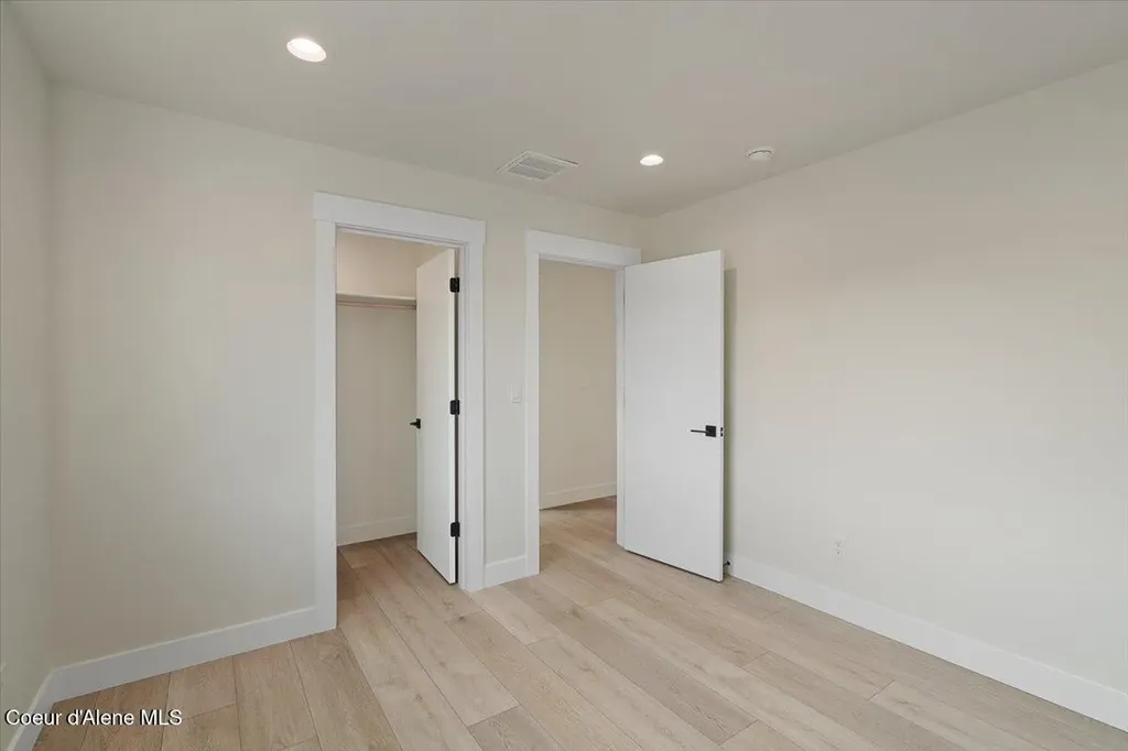 9262 N Secretariat Lane Hayden ID 83835