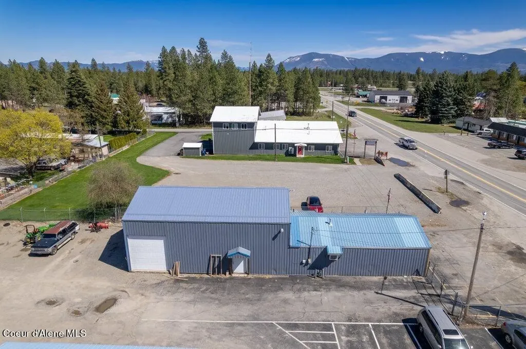 5929 E Highway 54 Athol ID 83801