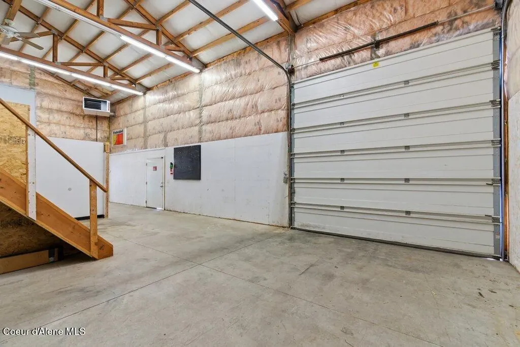5929 E Highway 54 Athol ID 83801