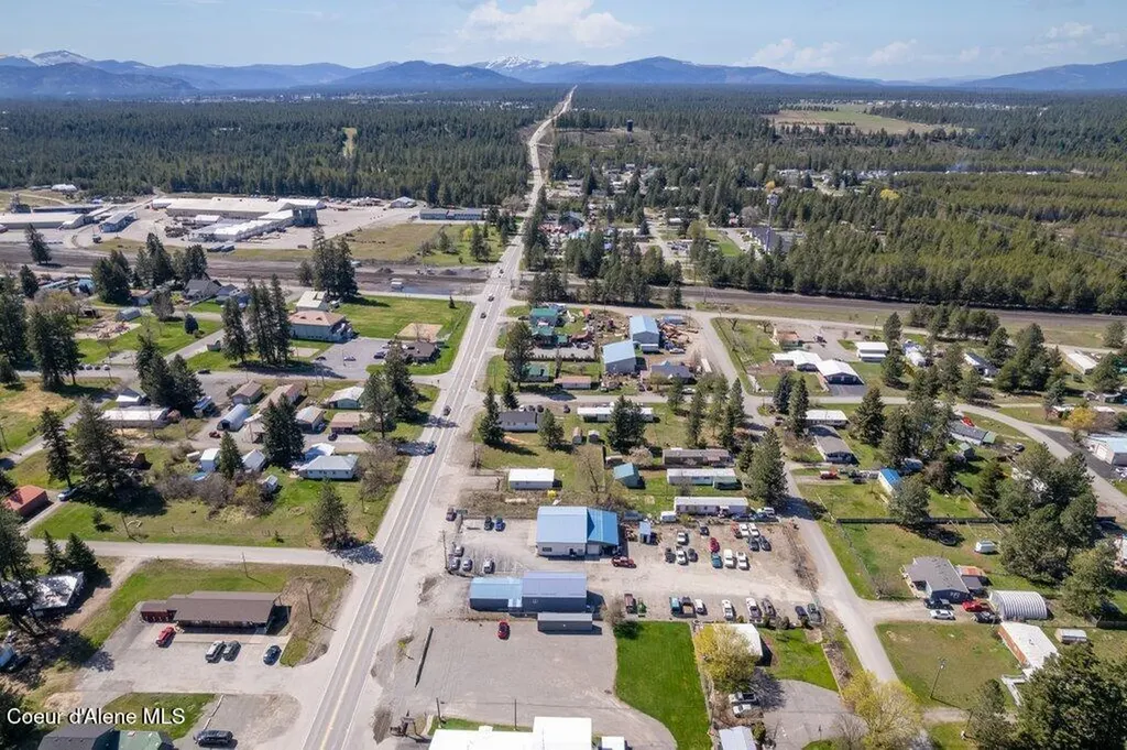 5929 E Highway 54 Athol ID 83801