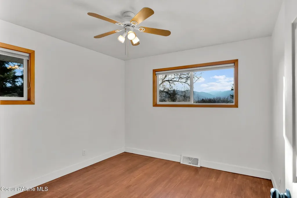 6482 Grant Street Bonners Ferry ID 83805