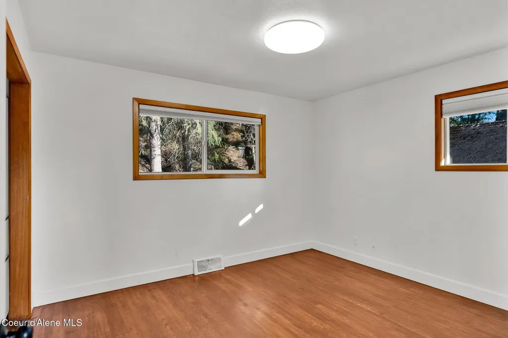 6482 Grant Street Bonners Ferry ID 83805