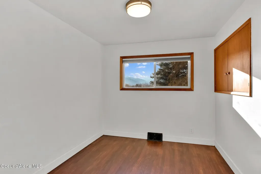 6482 Grant Street Bonners Ferry ID 83805