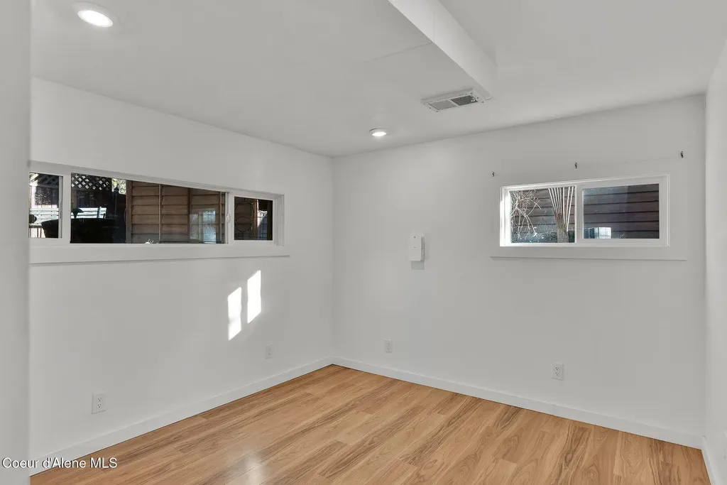 6482 Grant Street Bonners Ferry ID 83805