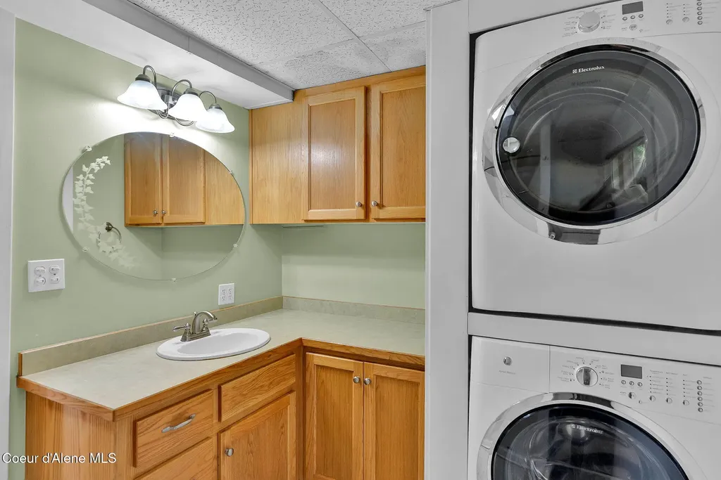 6482 Grant Street Bonners Ferry ID 83805