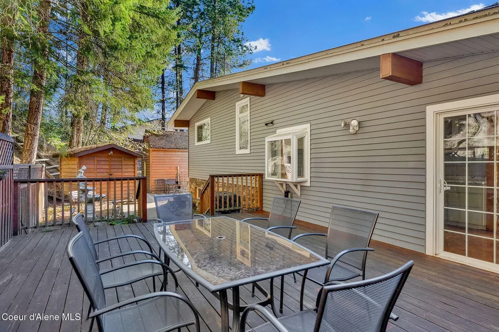 6482 Grant Street Bonners Ferry ID 83805