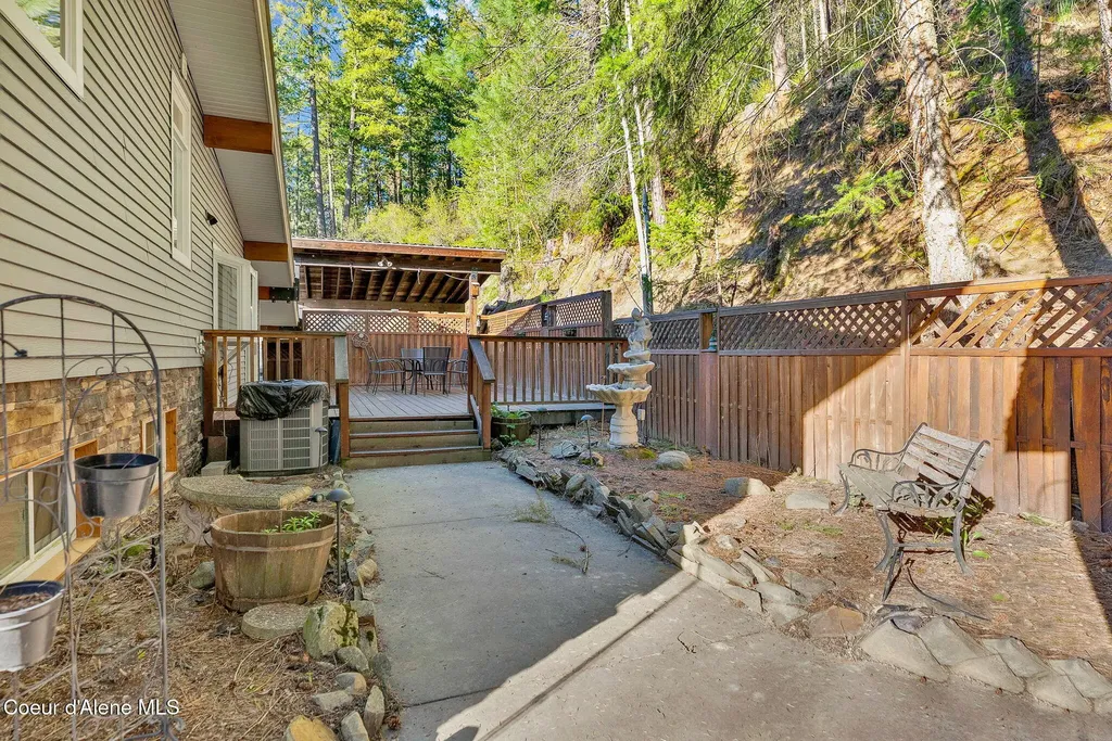 6482 Grant Street Bonners Ferry ID 83805