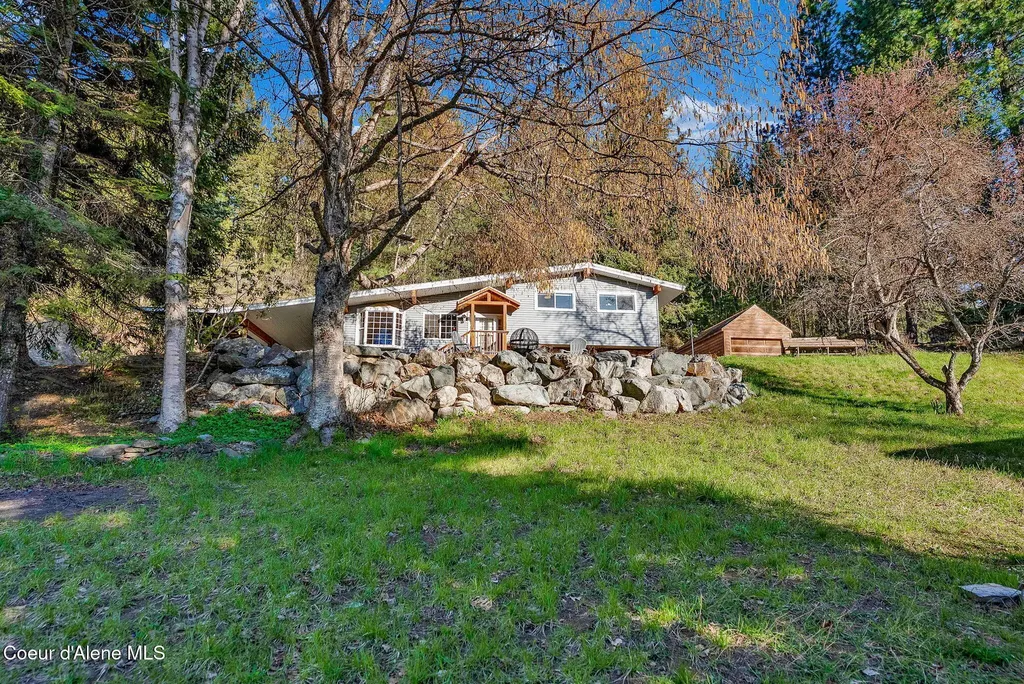 6482 Grant Street Bonners Ferry ID 83805