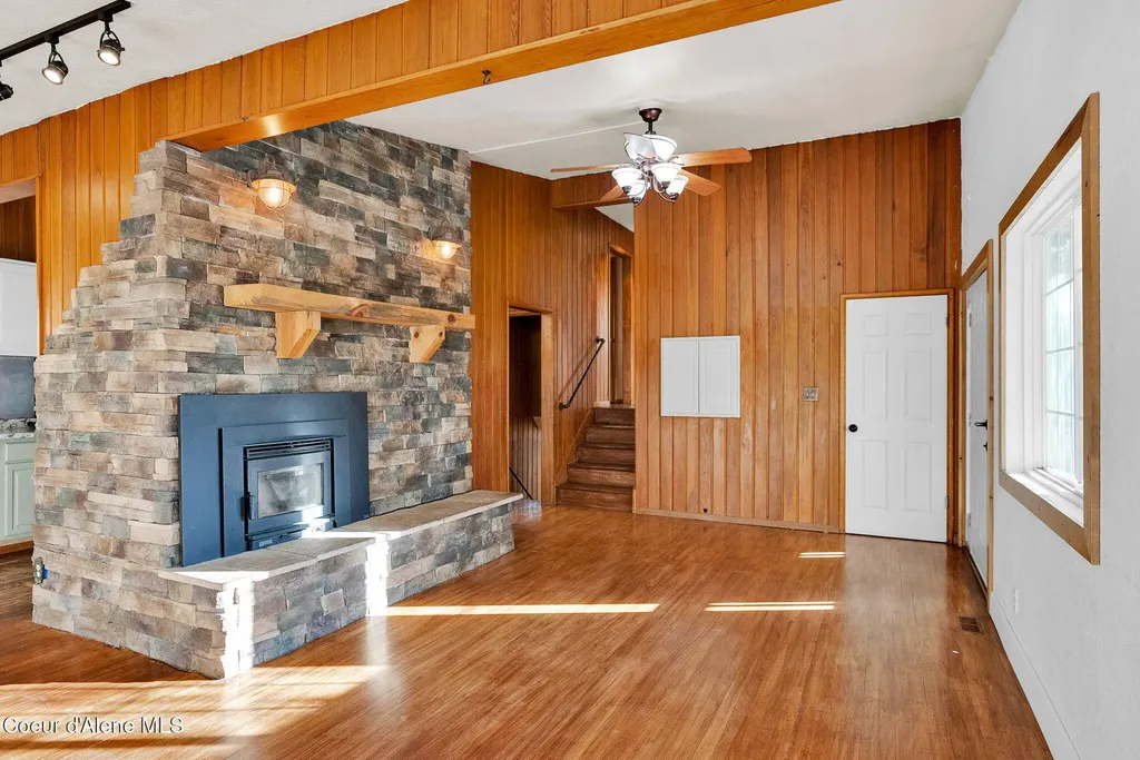 6482 Grant Street Bonners Ferry ID 83805