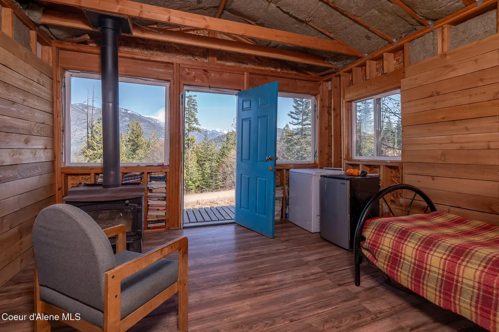 940 Sled Run Trail Clark Fork ID 83811