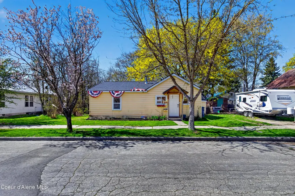 326 Lavina Avenue Sandpoint ID 83864