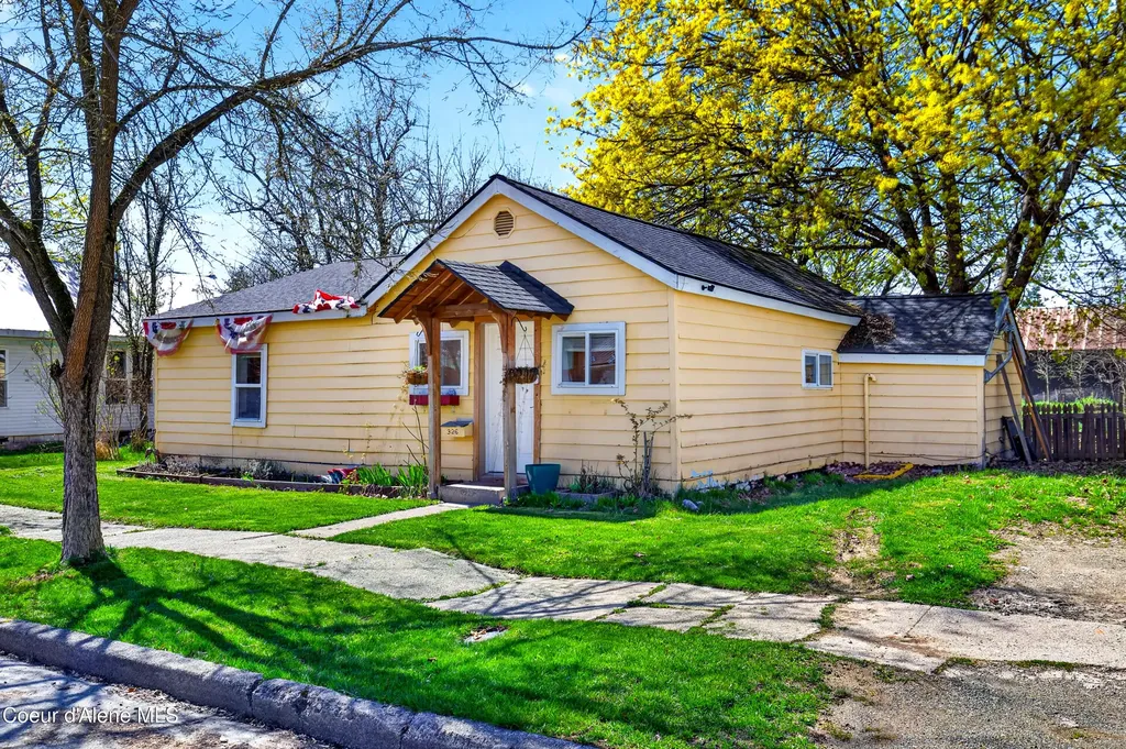 326 Lavina Avenue Sandpoint ID 83864