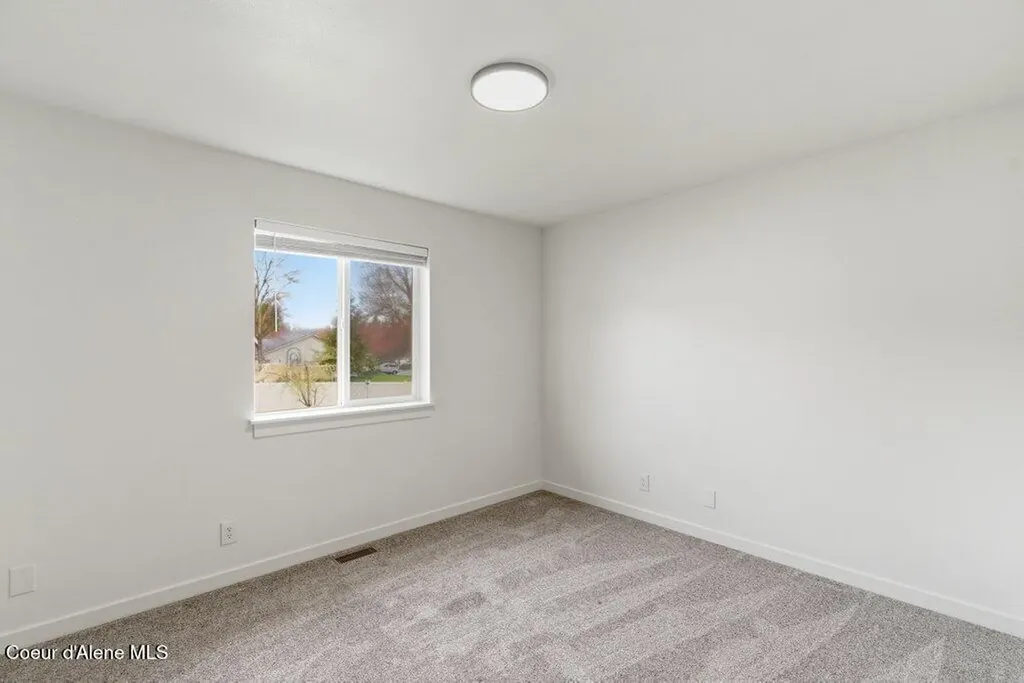2544 W Chaumont Lane Coeur D'alene ID 83815