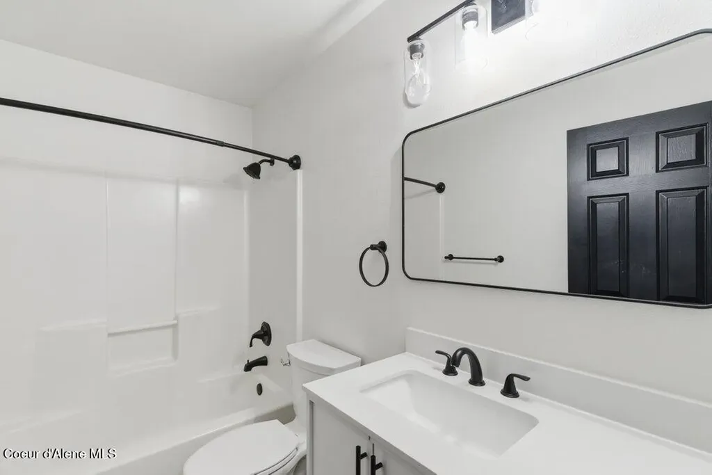 2544 W Chaumont Lane Coeur D'alene ID 83815