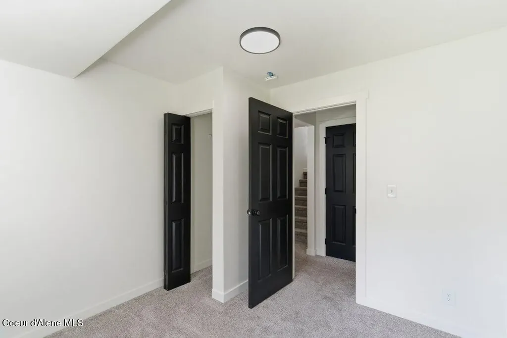 2544 W Chaumont Lane Coeur D'alene ID 83815