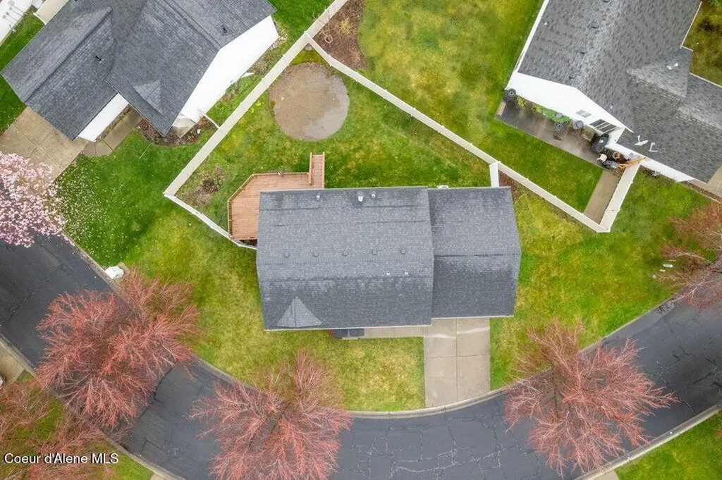 2544 W Chaumont Lane Coeur D'alene ID 83815