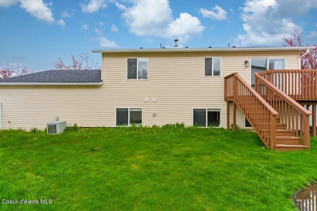 2544 W Chaumont Lane Coeur D'alene ID 83815