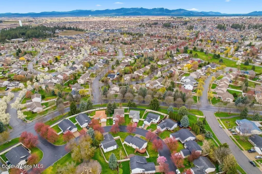 2544 W Chaumont Lane Coeur D'alene ID 83815