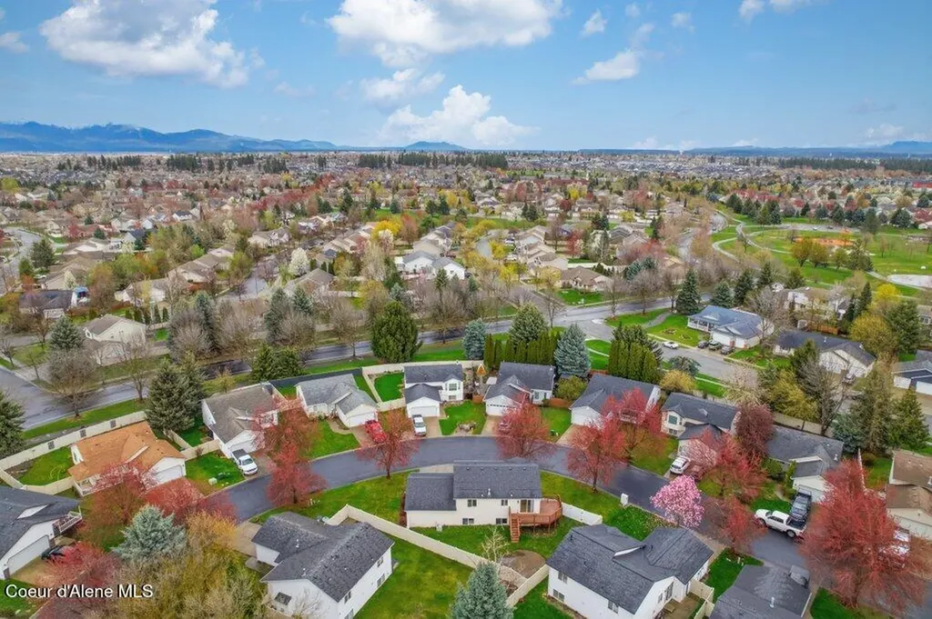 2544 W Chaumont Lane Coeur D'alene ID 83815