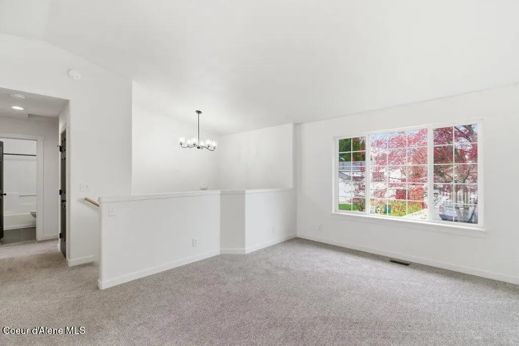 2544 W Chaumont Lane Coeur D'alene ID 83815